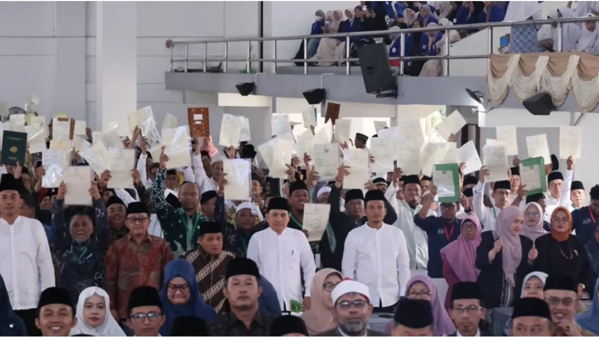 Selembar Sertipikat Menjaga Amanah Tanah Wakaf