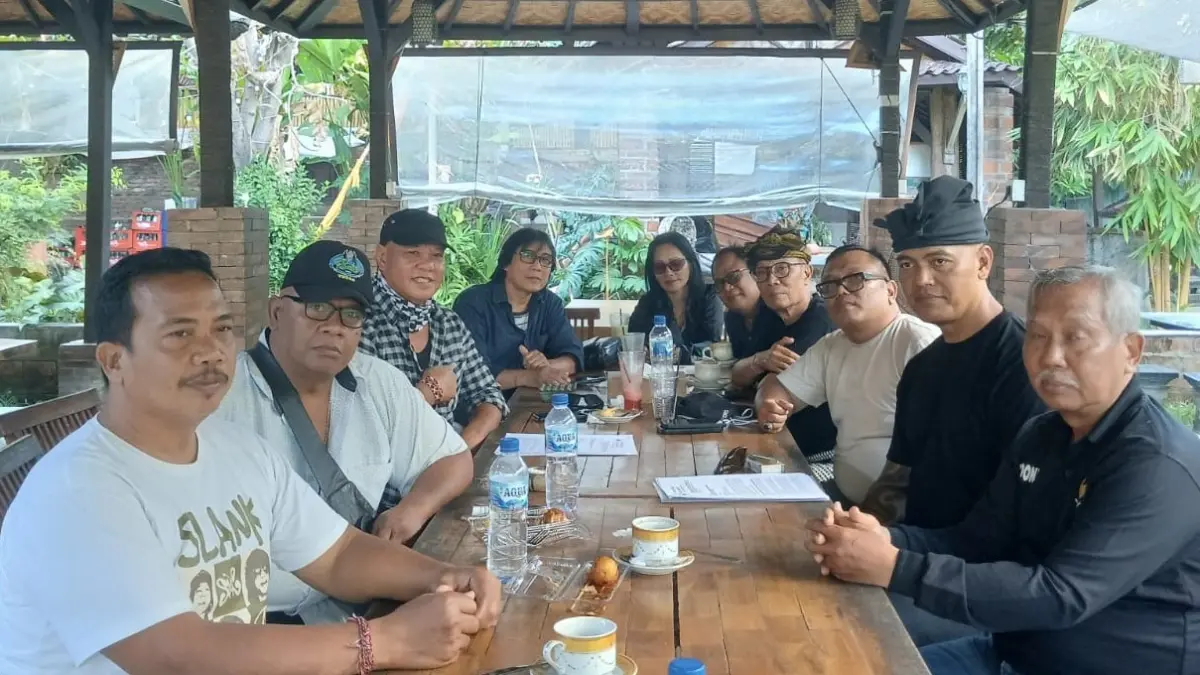 Forum Peduli Bali Shanti saat melakukan pertemuan di Denpasar, Kamis (27/8/2026) sore.
