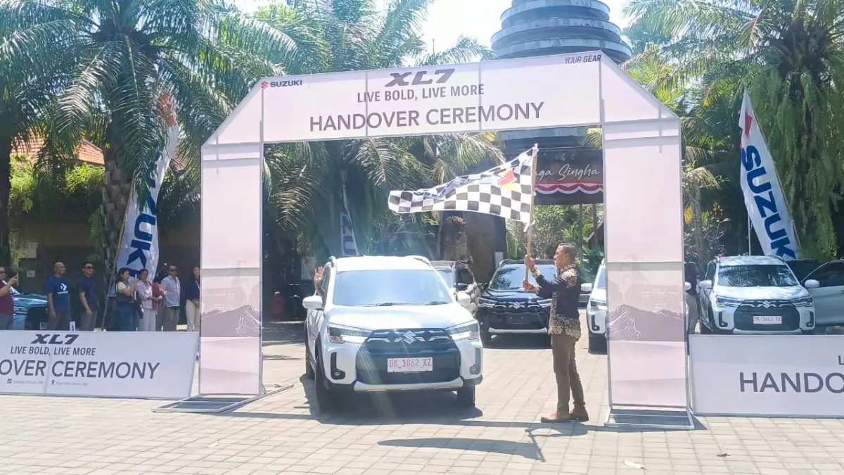 PT United Indobali Serahkan Suzuki New XL7 kepada lima pelanggan terpilih di Bali