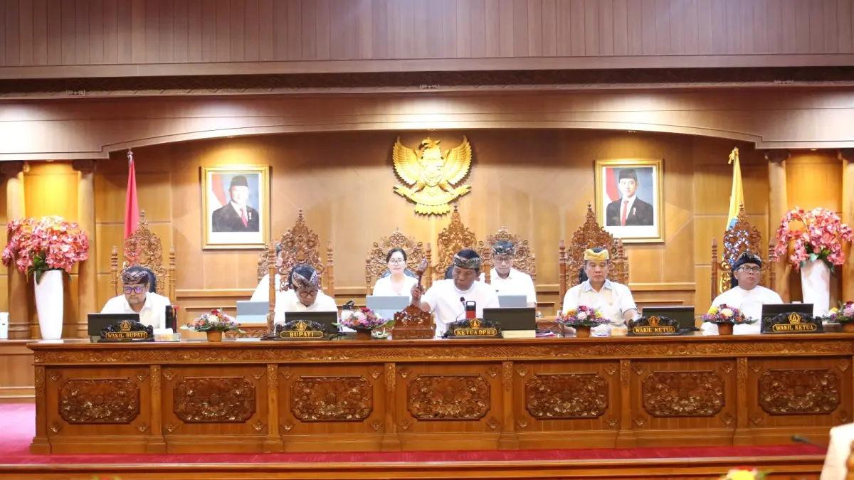 Pelaksanaan rapat paripurna DPRD Badung terkait ranperda Perubahan APBD 2026, Kamis (3/9). (Humas DPRD Badung)
