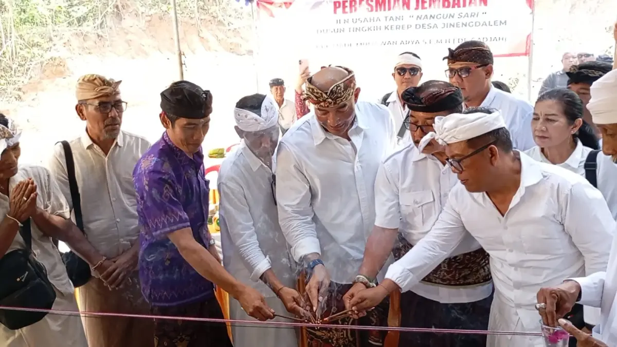 De Gadjah Dorong Penyempurnaan Jembatan Situ Banda