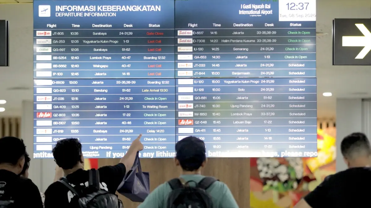 KEMBALI DIBUKA:&nbsp;Bandara Internasional I Gusti Ngurah Rai Bali kembali mengoperasikan penerbangan menuju dan dari Tangerang, Jakarta, serta Bandung mulai Selasa (8/9)