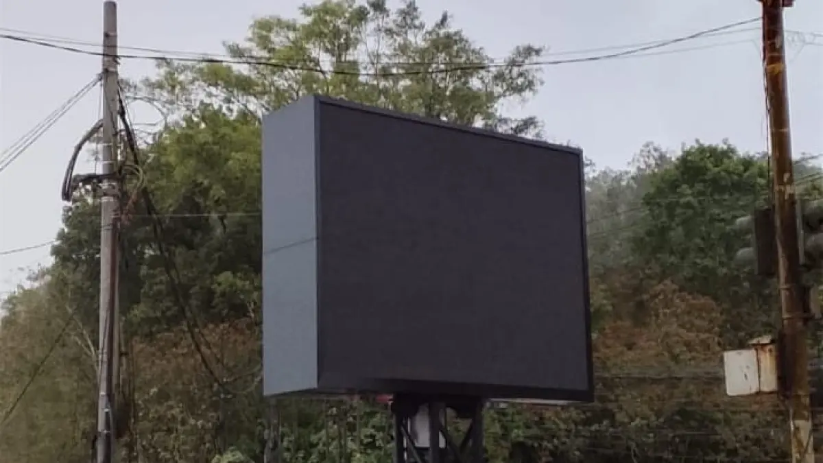 Videotron berdiri di sebelah utara Anjungan Penelokan, Kecamatan Kintamani, Bangli. (Ist)