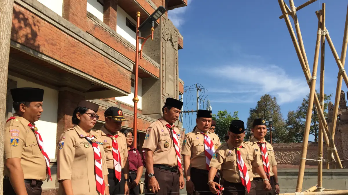 Kuturasvati 2026 semarakkan Hari Pramuka ke-65 dan HUT Racana Drupada Drupadi ke-9 dengan menghadirkan kompetisi kreatif bagi Pramuka Penegak SMA/SMK se-Buleleng. Mengusung tema “Satya Wikrama, Karuna Bakti”, kegiatan ini menjadi ruang mengukir prestasi, menumbuhkan sportivitas, dan menebar aksi positif bagi generasi muda.