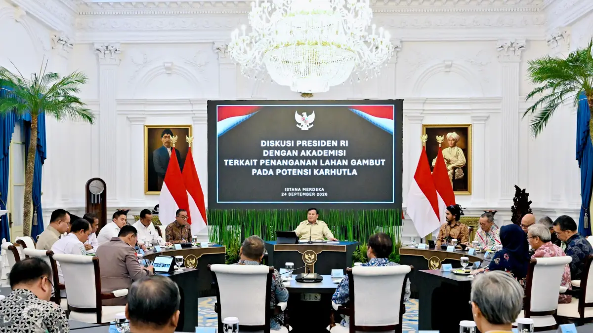 Prabowo Bahas Karhutla di Istana