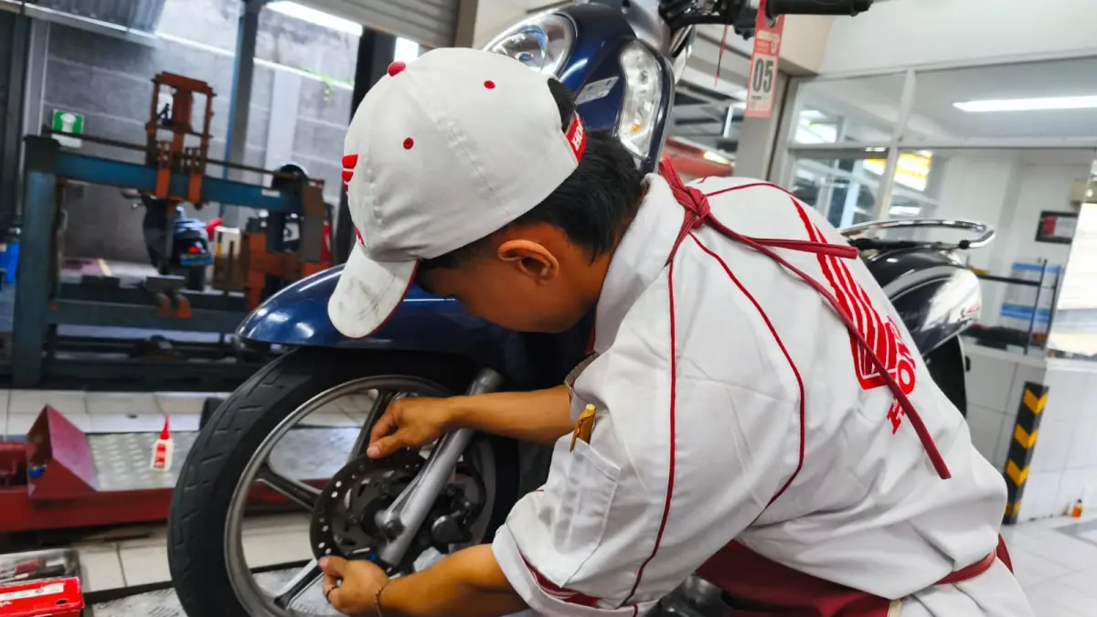 Perawatan dan pemilihan piringan cakram menjadi bagian penting sepeda motor Honda. (Ist)