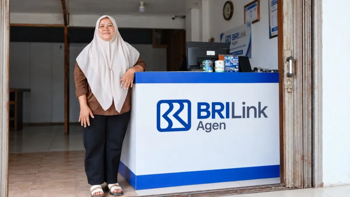 BRILink Agen Erni Permudah Akses Keuangan Warga hingga Layani 6.000 Transaksi per Bulan