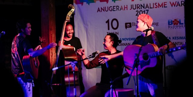 Nosstress Meriahkan Malam Anugerah Jurnalis Warga 2017