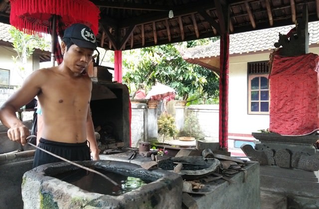 Tirta Palungan Perapen Diyakini Atasi Penyakit Aji Ugig