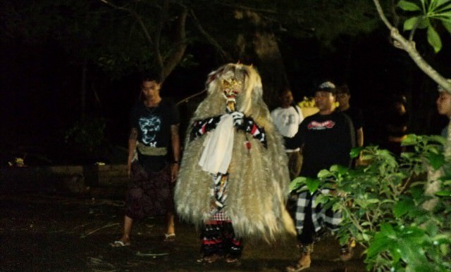 Begini Prosesi, Makna dan Tujuan Ngereh Petapakan