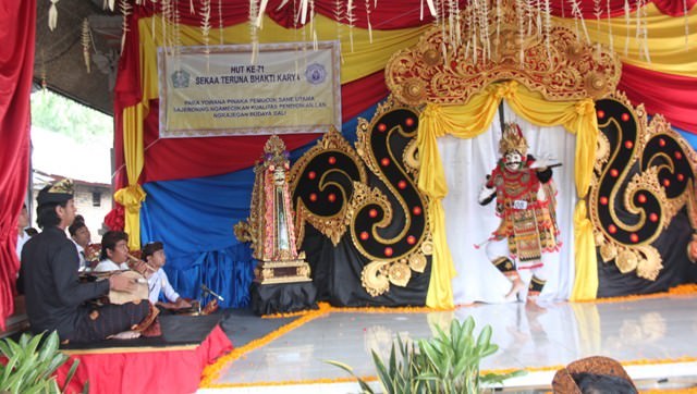 STT Bhakti Karya Banjar Den Uma Gelar Lomba Jauk Manis dan Mekendang