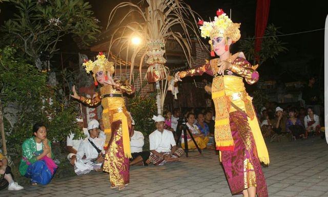 Tari Andir, Seni Klasik Jadi Bebalihan dan Wali