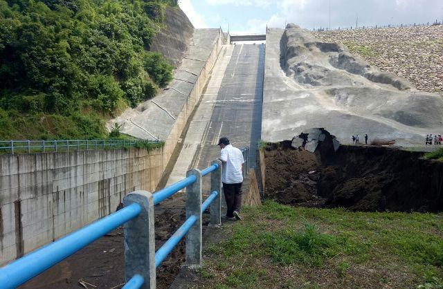 Yang Jebol Cuma Sipllway, BWS Sebut Bendungan Titab Aman
