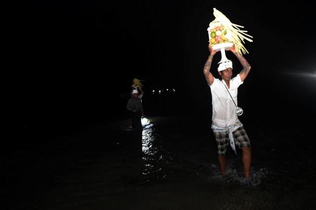 Ini Alasan Banten Tradisi Ngaro di Sanur Tak Pakai Daging Babi