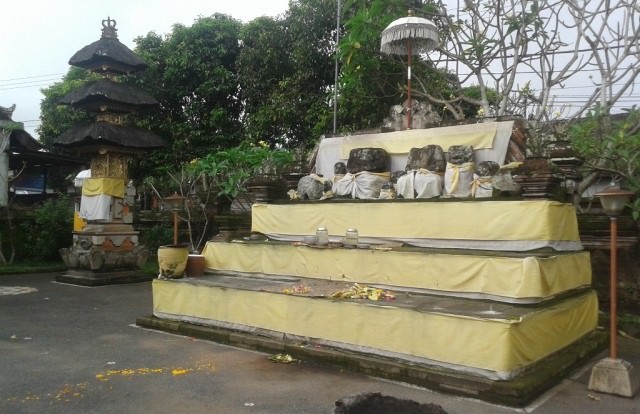 Pura Manik Corong, Stana Hyang Manik Galang, Ini Sejarahnya