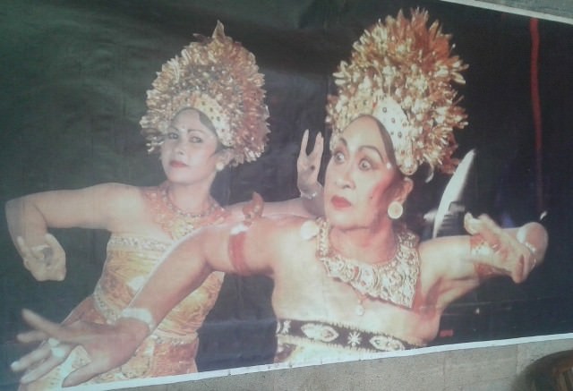 Sebelum Wafat, Sang Maestro Sering “Didatangi” Mendiang Suaminya