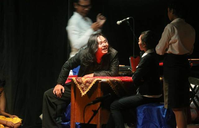 Sanggar Palawara Music Company Tampilkan Hal Berbeda