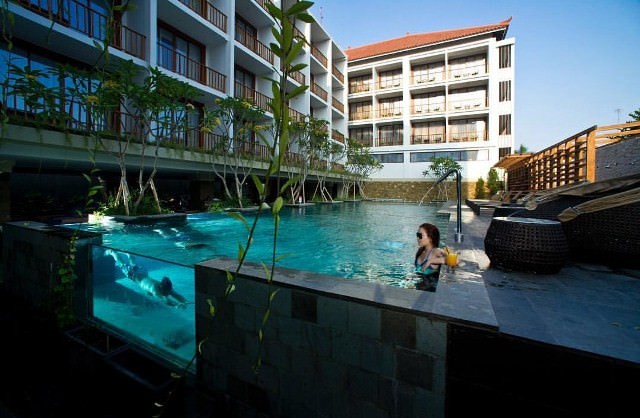 Tak Perlu Ribet Berenang dan Ngegym di Grand Zuri Kuta