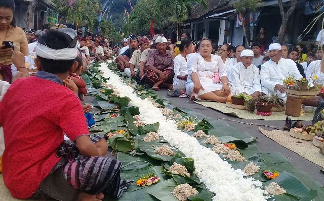 Ini Makna dan Fungsi Caru Lantang di Bugbug