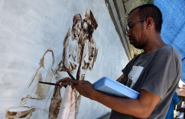 Cerita “Pasar Payuk” dari Mural Berbahan Kopi