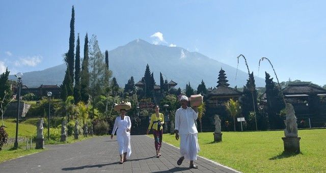Ini Beda Pura Kahyangan Jagat, Sad Kahyangan, dan Dang Kahyangan