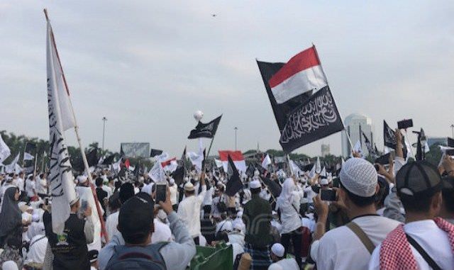 Reuni Akbar 212: Lagu Hina Presiden hingga Kampanye Terselubung