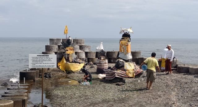 Pura Lingga Pawitra; Tempat Atasi Masalah Keturunan dan Kesehatan
