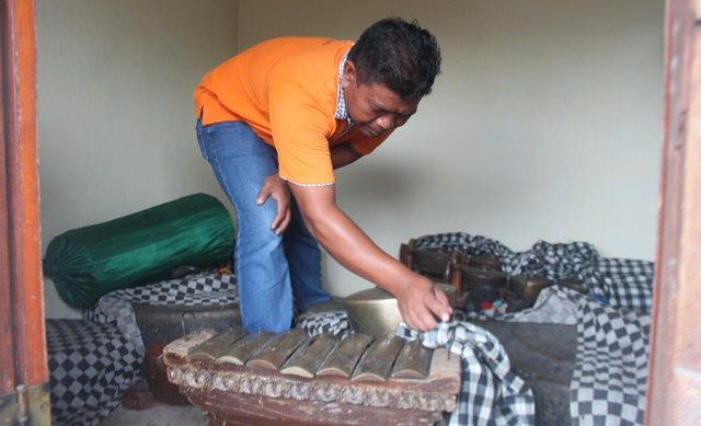 Gong Luang dan Kisah Pemancing yang Malang