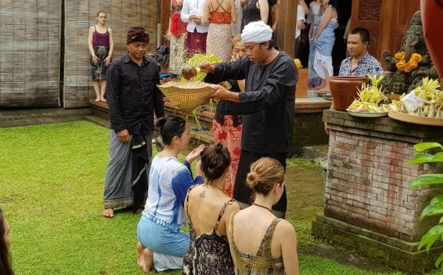 Melawan Mitos Angkernya Tilem Kasanga Kajeng Kliwon Nemu Brahma