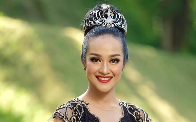 Nadia Karina Wijaya Putri Indonesia Favorit Tahun 2019