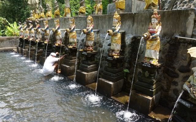 Tempat Melukat Agar Awet Muda hingga Atasi Bebai