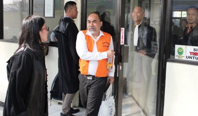 Notaris Asal Denpasar Paksa ABG Bersetubuh Tak Manusiawi (Bikin Mual)