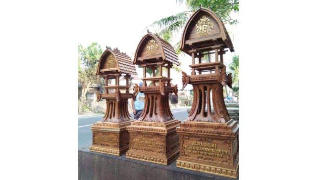 Piala Porprov Bali XIV 2019 Dibuat Perajin Ukiran asal Marga