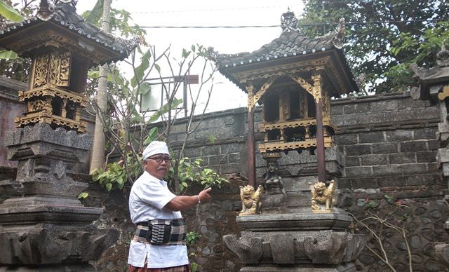 Ini Alasan Soroh Pulosari Mandikan Jenazah di Depan Sanggah Kamulan