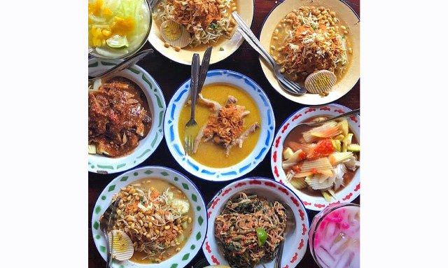 Cari Makanan Tradisional Khas Bali di Warung Men Gege