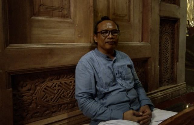 Trisandhya Kendalikan Tri Guna dan Hilangkan Stres