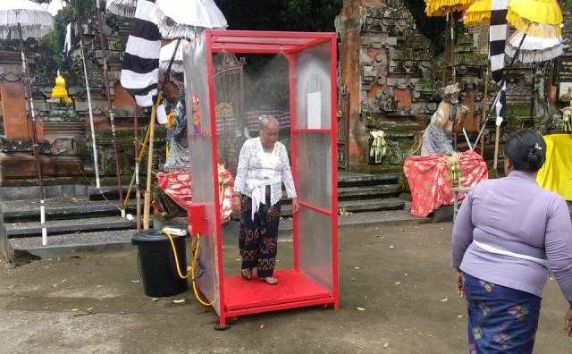 Piodalan Pura Pucak Empelan Dalem Semeru Disederhanakan