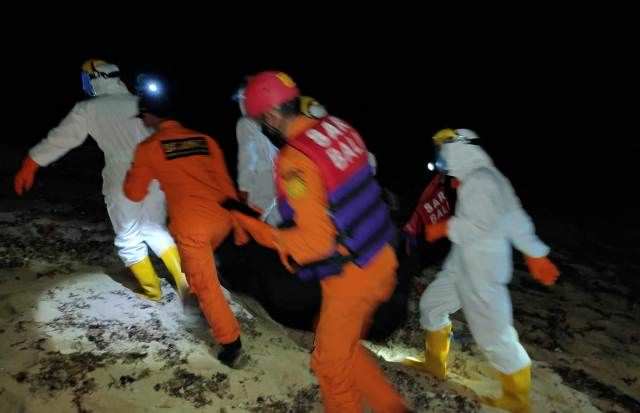 Bermain Kano, WNA Lithuania Ditemukan Tewas di Pantai Sawangan