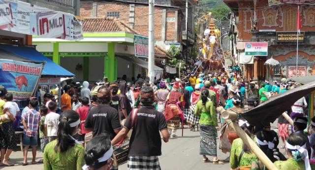 Dua Dadia di Sudaji Ngaben Massal, Perbekel dan Bendesa Dipanggil