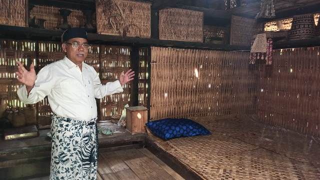 Penyungsung Yos Gunung Agung Berperan Sebagai Balian Desa