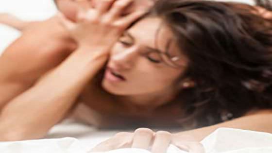 Ini Mantra Saat Berhubungan Seks Agar Suami Istri Menikmati