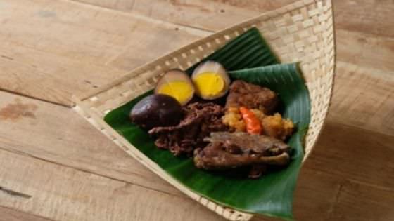 12 Khasiat Daun Pisang untuk Kesehatan yang Jarang Terungkap 