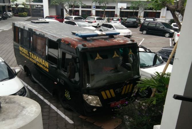 Pandemi, Mobil Tahanan Kejari Terbengkalai