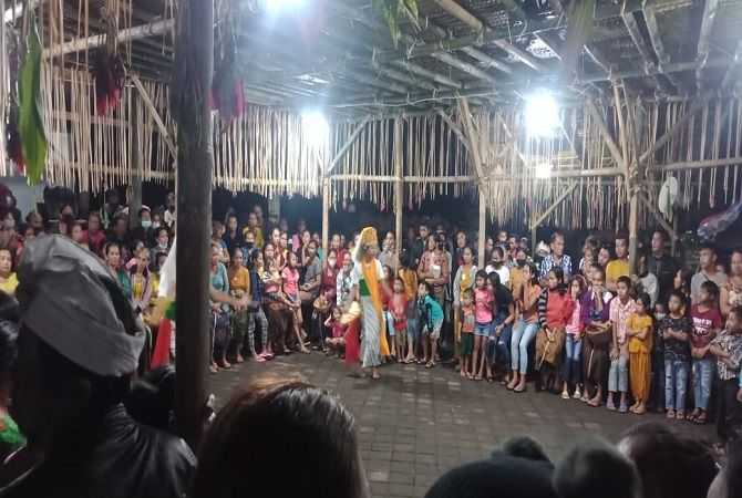 Unen-Unen Prataksi dari Gunung Raung, Diyakini Tangkal Kabrebehan