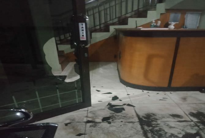 Gempar, Kantor Pengacara Dilempari Bom Molotov