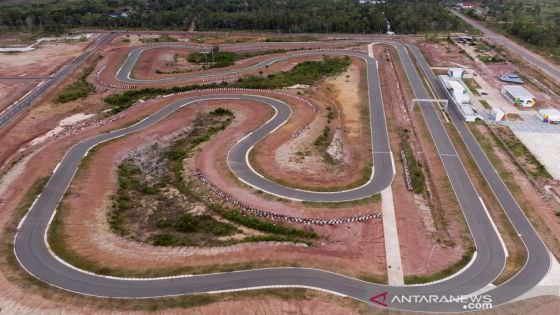 Mirip Catalunya, Sirkuit Tanah Miring Tantang Jagoan Balap 