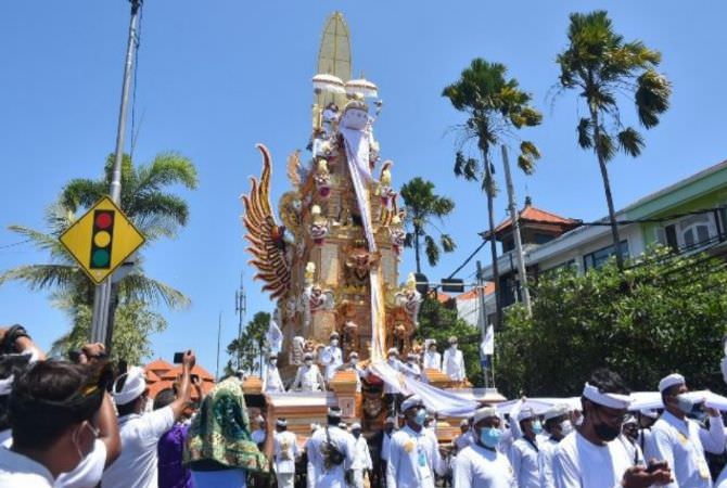 Tetabuhan Mengiringi Perjalanan Roh dalam Upacara Ngaben