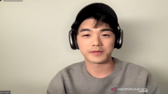 PENYANYI : Penyanyi sekaligus penulis lagu Amerika-Korea Selatan Eric Nam dalam Virtual Press Conference