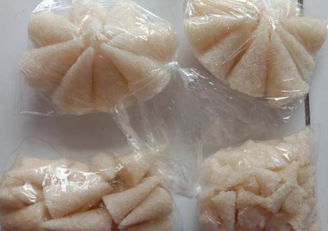 SIAP JUAL: Tumpeng kering yang siap dijual. (istimewa)