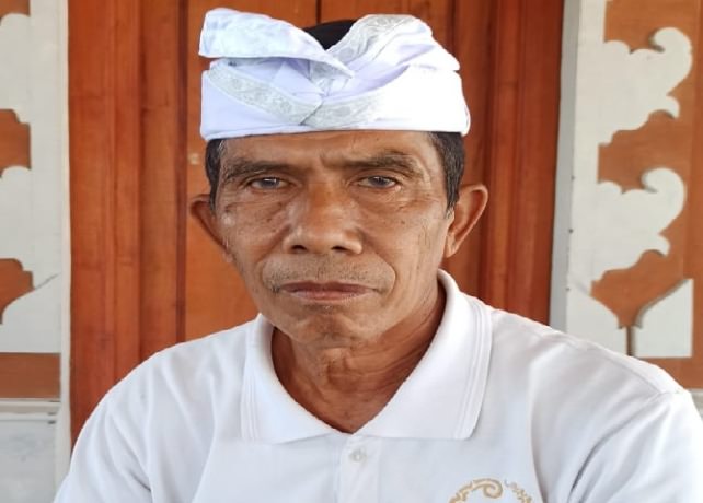 Tokoh Adat Bungkulan, Dewa Ketut Djareken. (I Putu  Mardika/Bali Express)